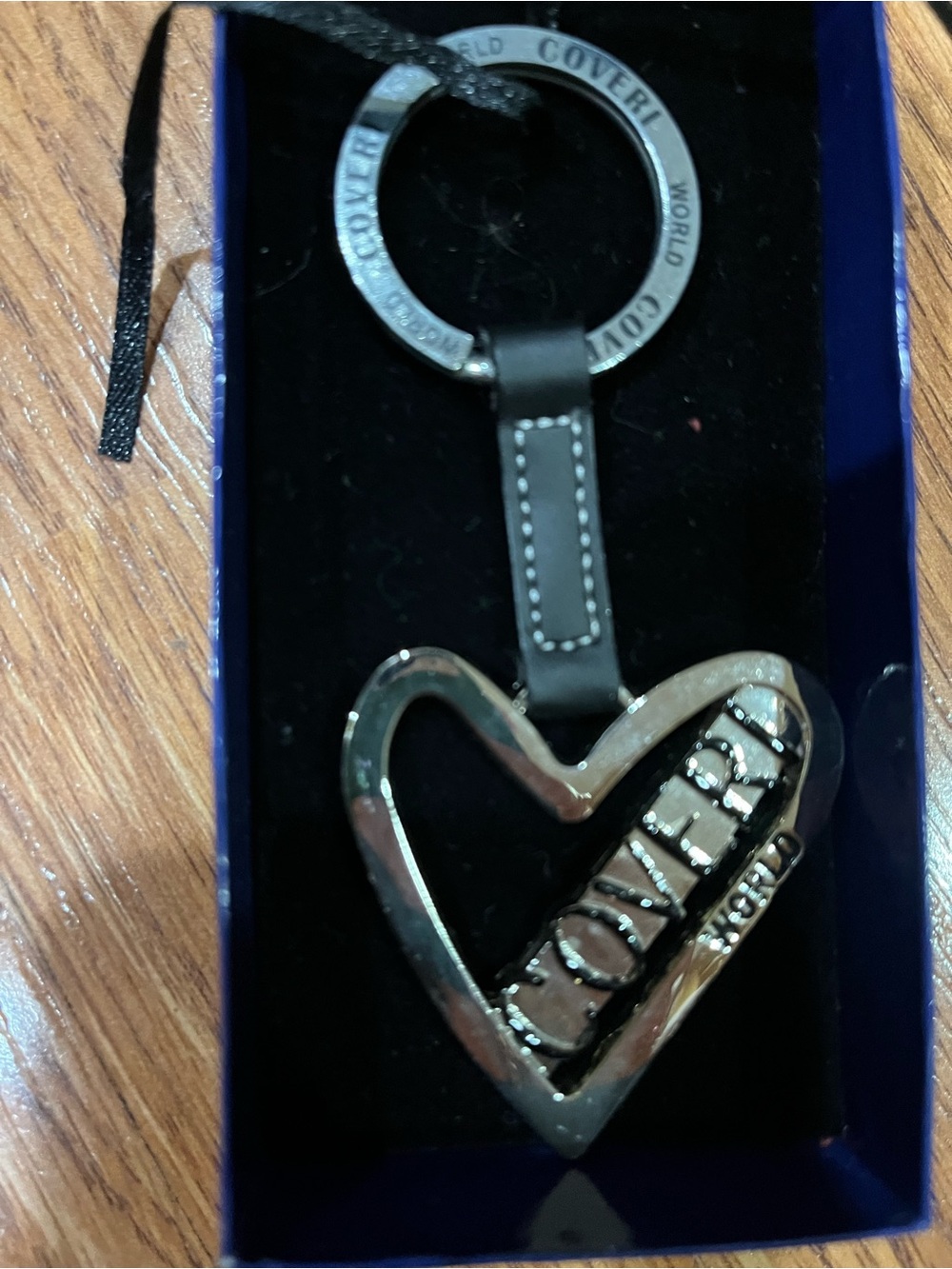 Coveri World Silver Heart Key holder- Silver. Brought from Italy- never used